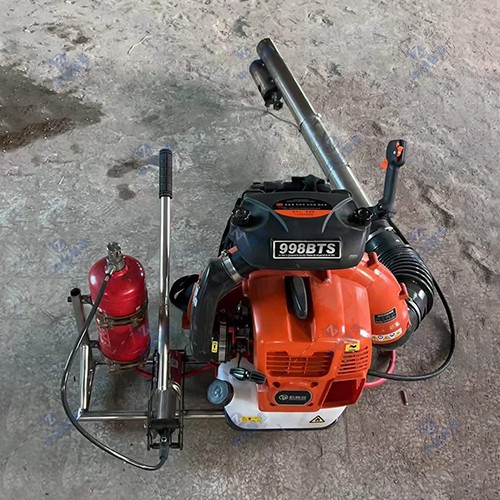 吹雪融冰機的使用流程教導